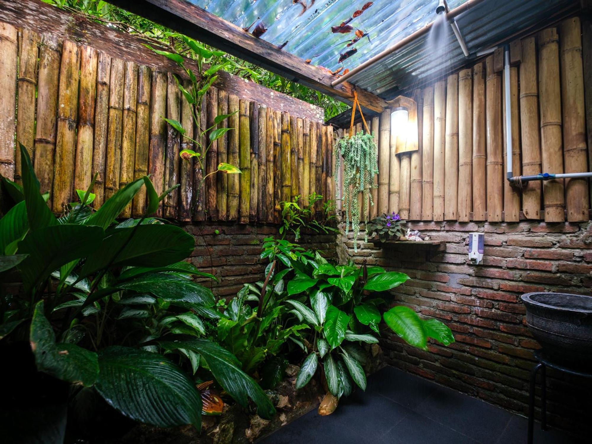 Ne Pakku Manja Family Home Rantepao Exterior photo